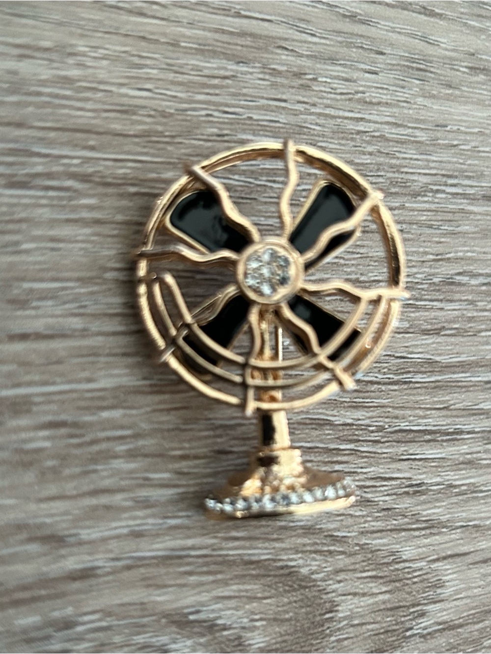 Gold Fan Brooch with Black Enamel